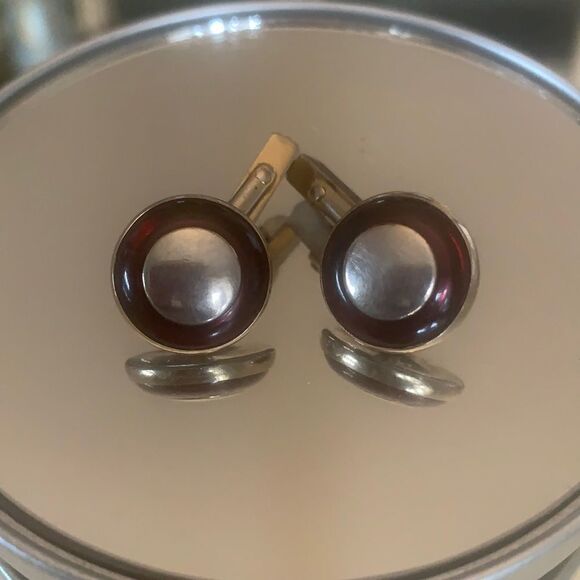Vtg Swank red & gold round cuff links - Picture 1 of 6